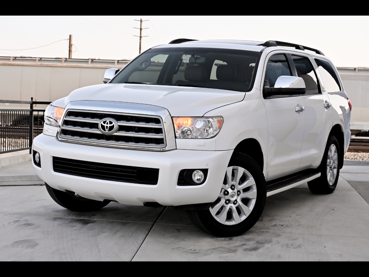 Toyota Sequoia  2014