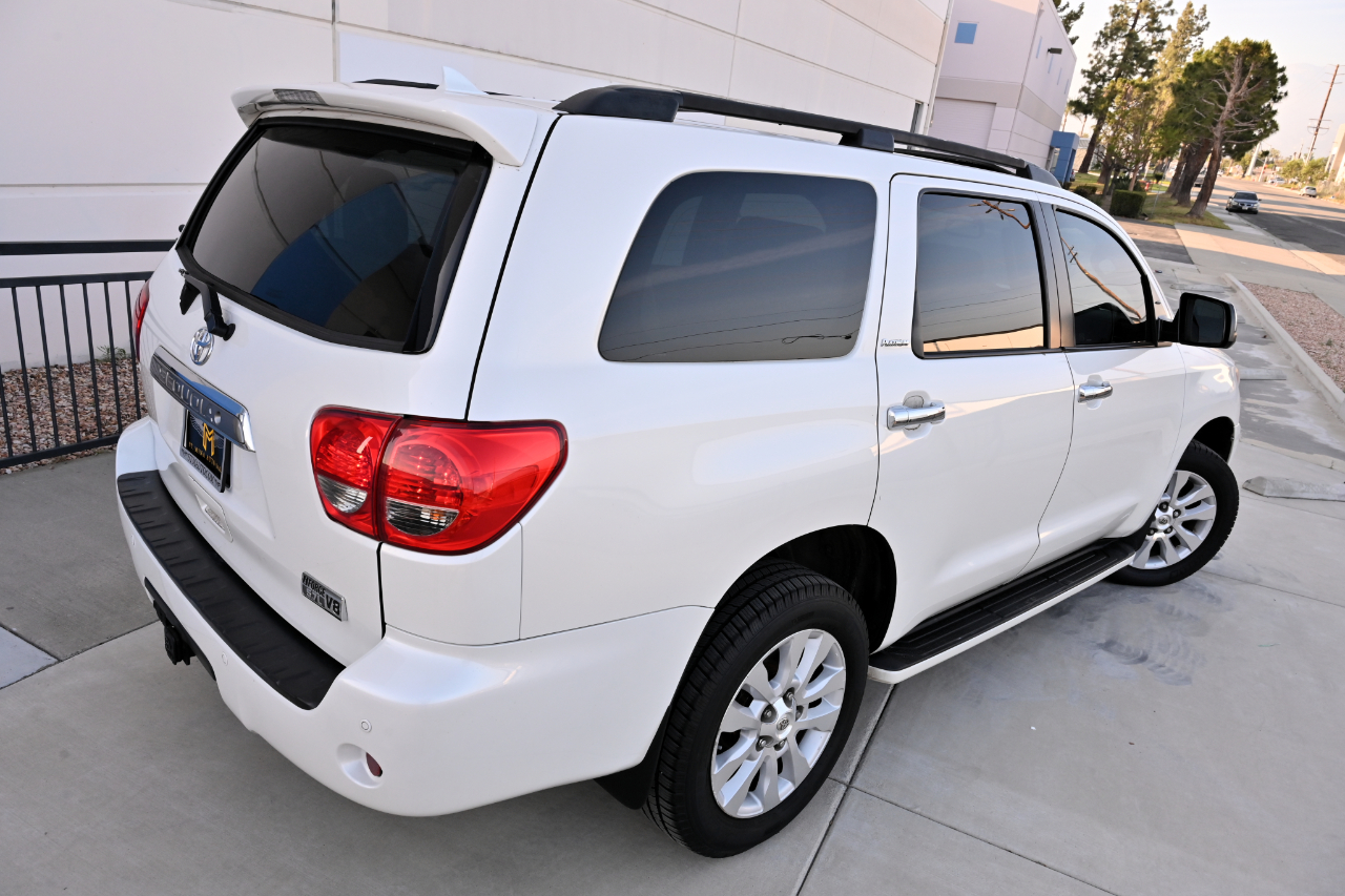Toyota Sequoia  2014