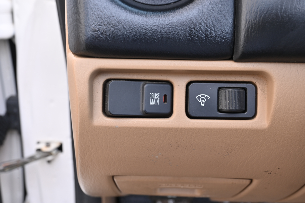 Mazda MX-5 Miata  1999