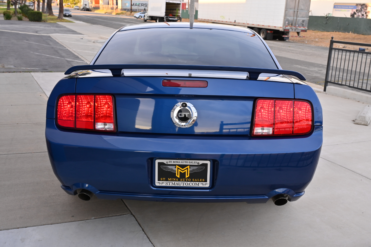 Ford Mustang GT Premium Coupe 2006