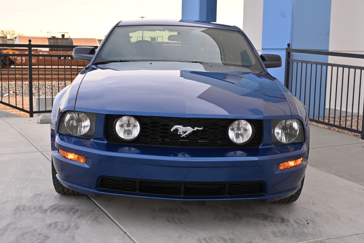 Ford Mustang GT Premium Coupe 2006