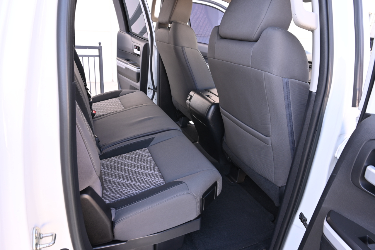 Toyota Tundra 4WD  2018