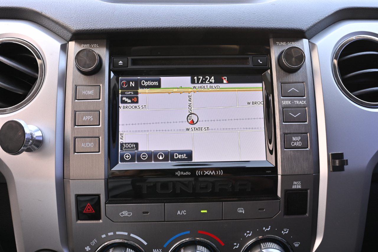 Toyota Tundra 4WD  2018