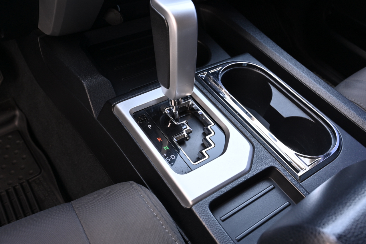 Toyota Tundra 4WD  2018