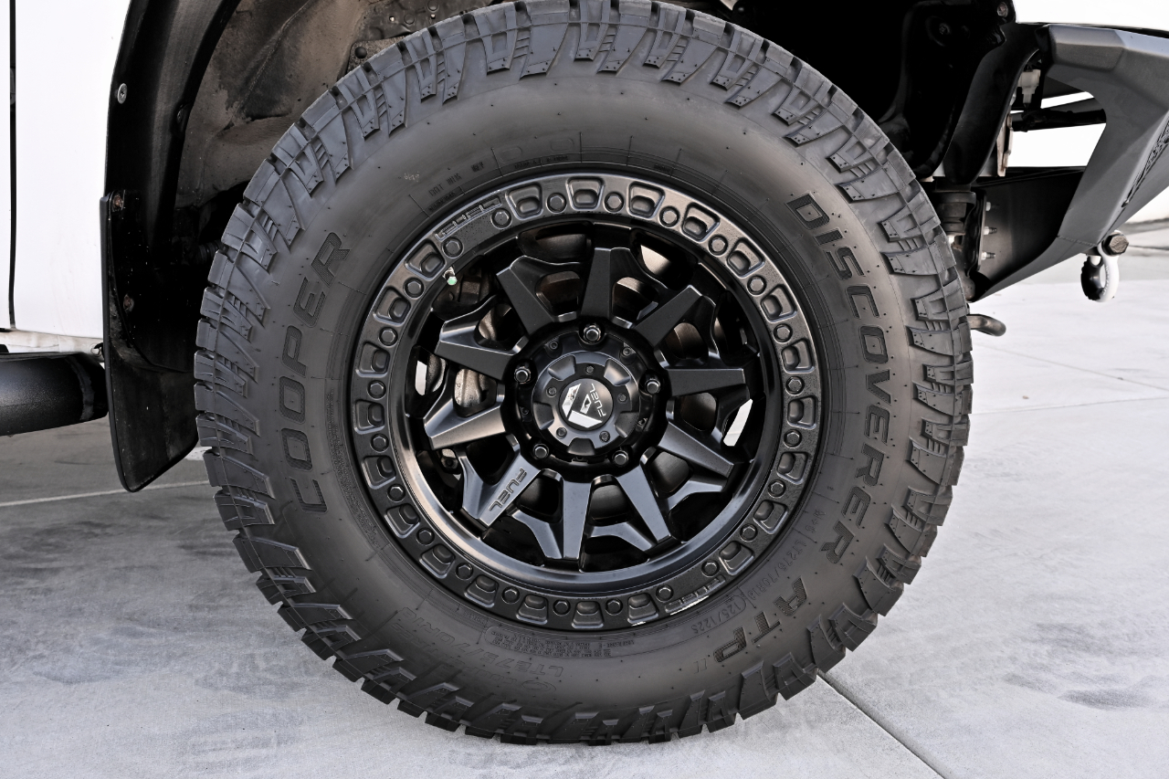 Toyota Tundra 4WD  2018