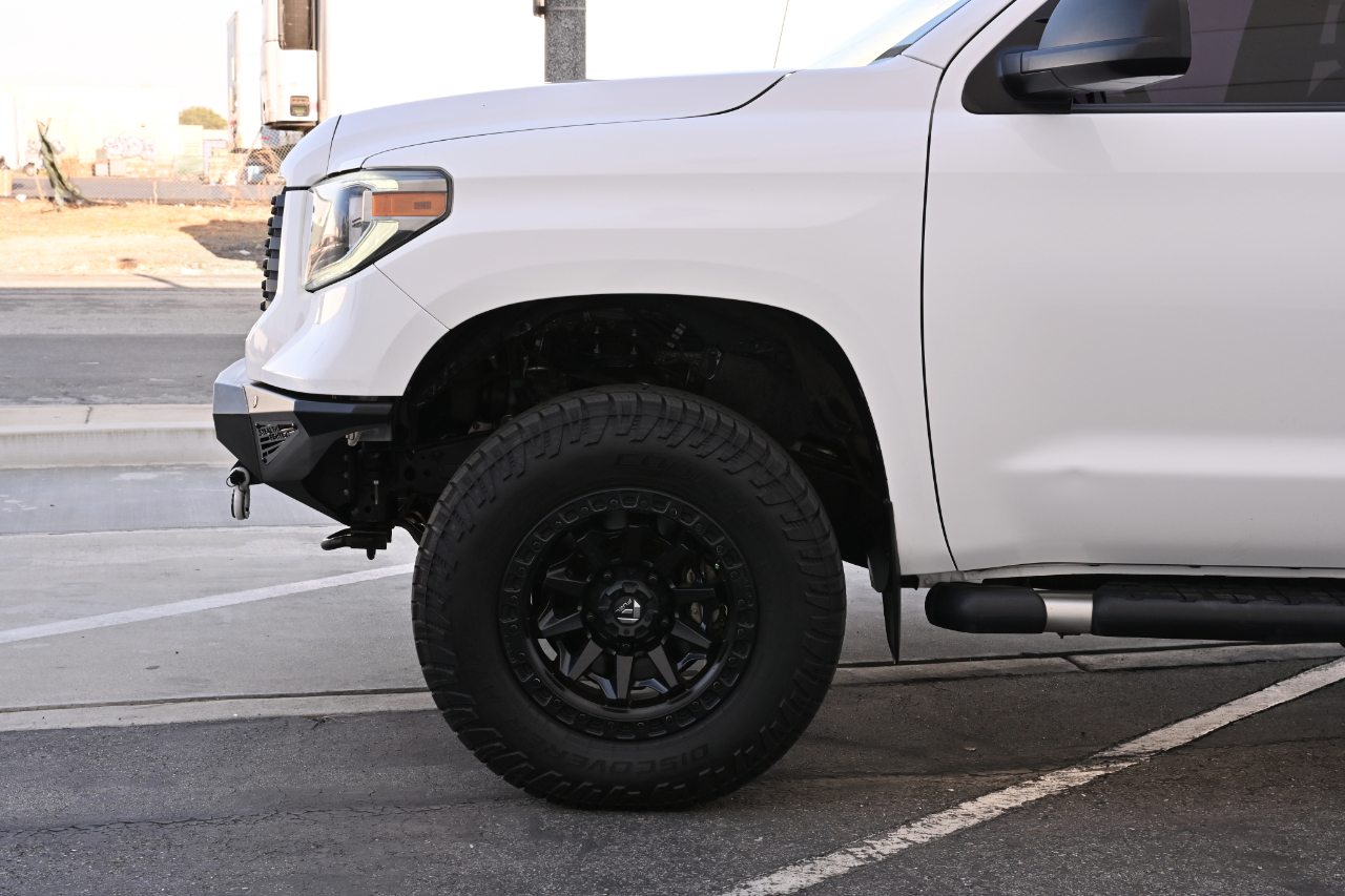 Toyota Tundra 4WD  2018