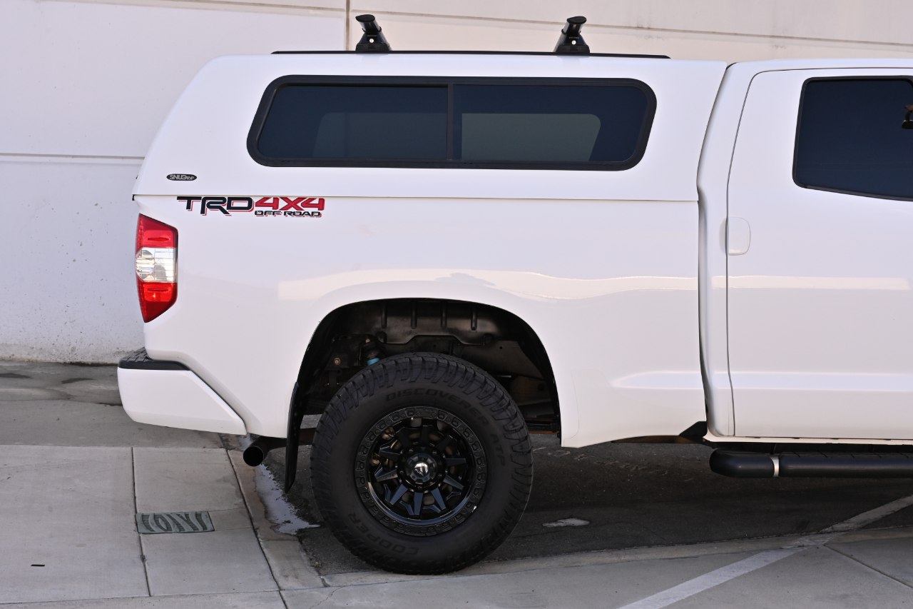 Toyota Tundra 4WD  2018