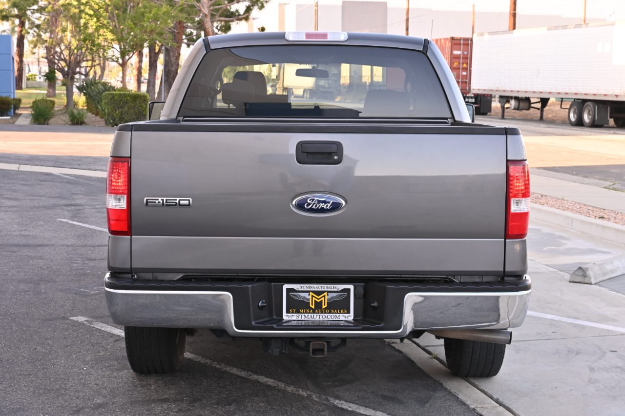 Ford F-150 SuperCrew 139" XLT 2006