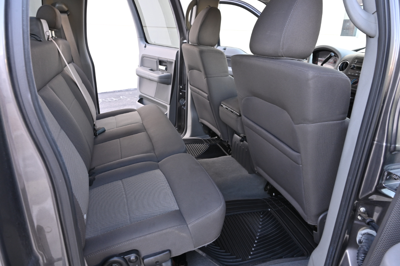 Ford F-150 SuperCrew 139" XLT 2006