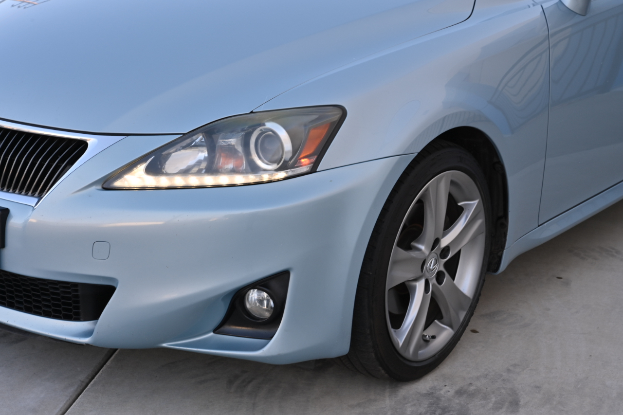 Lexus IS 250  2011
