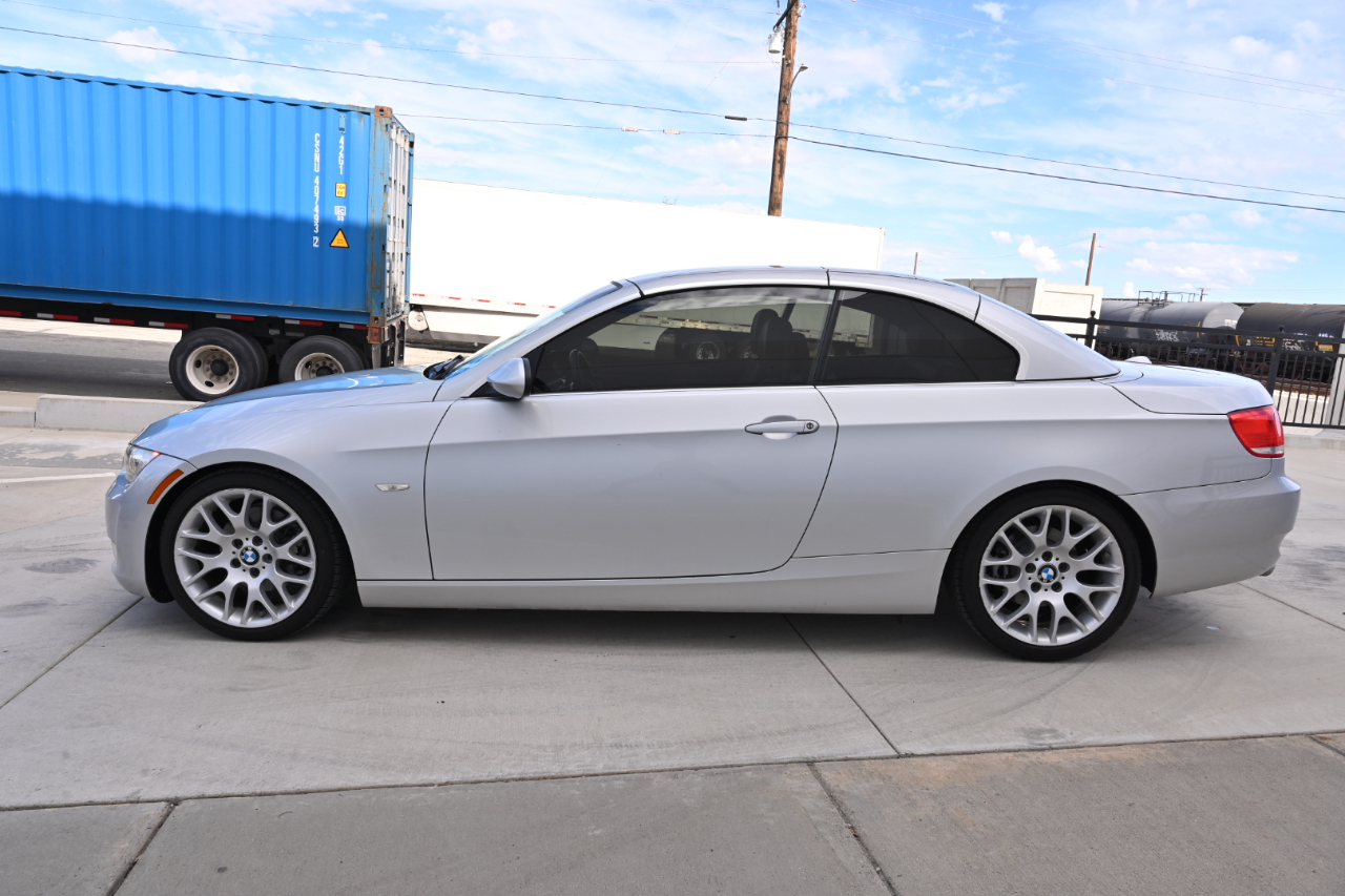 BMW 3 Series 328i Convertible 2009