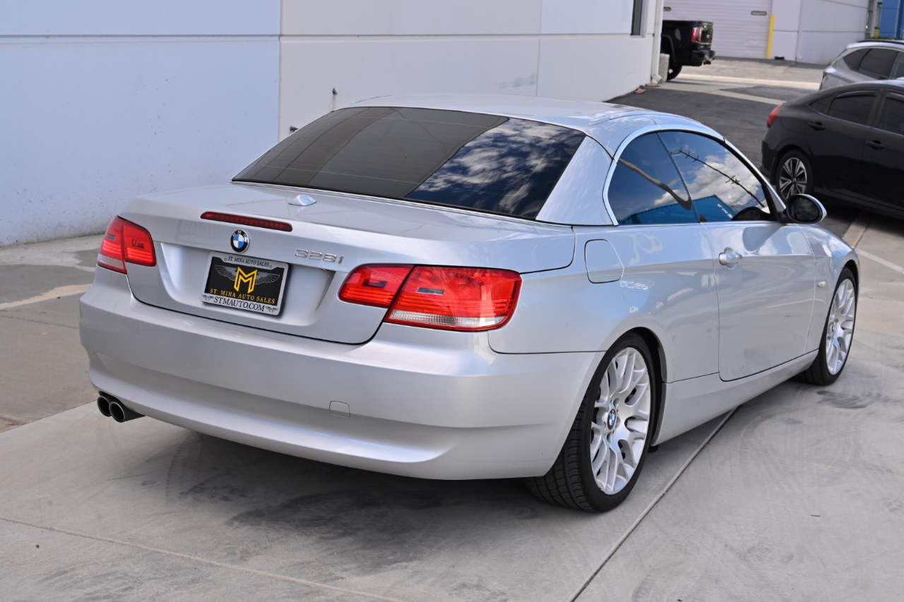 BMW 3 Series 328i Convertible 2009