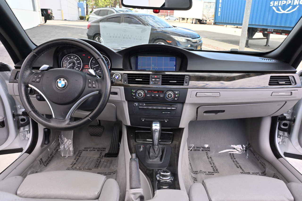 BMW 3 Series 328i Convertible 2009