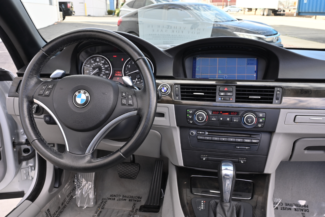 BMW 3 Series 328i Convertible 2009