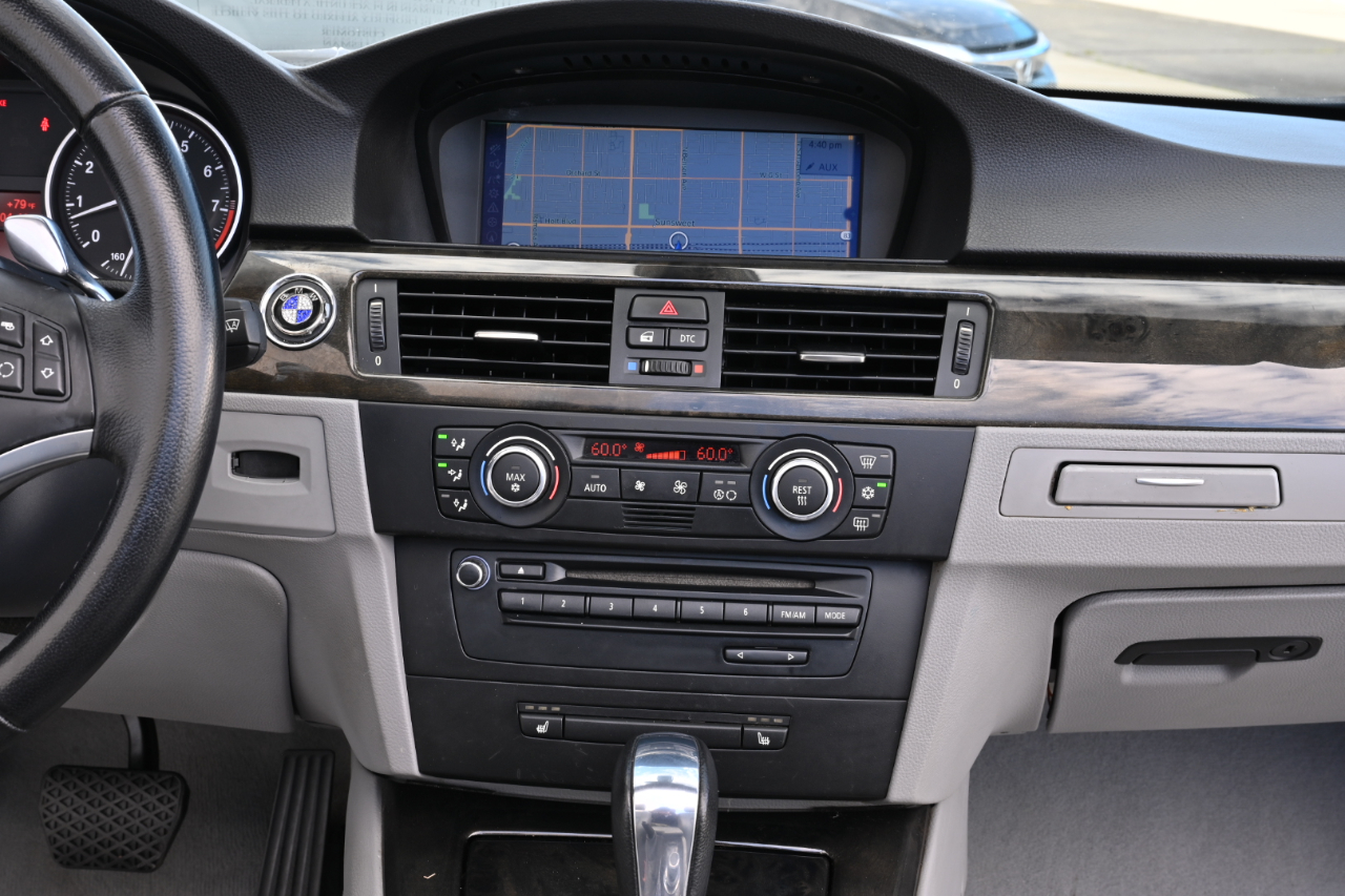 BMW 3 Series 328i Convertible 2009