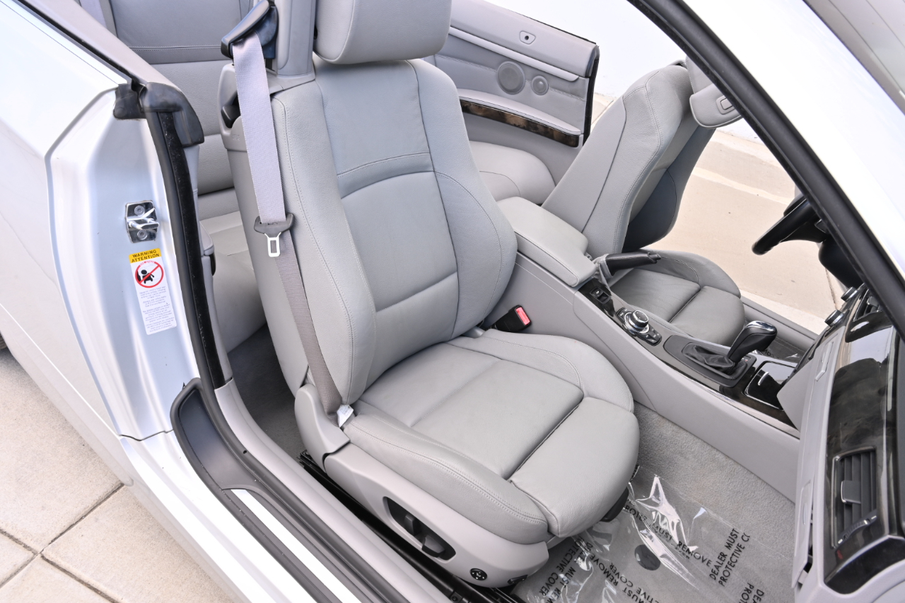 BMW 3 Series 328i Convertible 2009