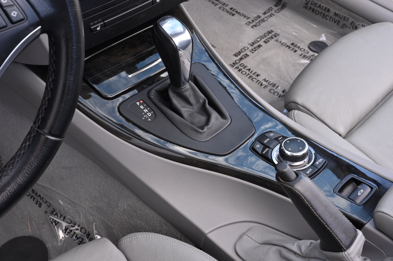 BMW 3 Series 328i Convertible 2009