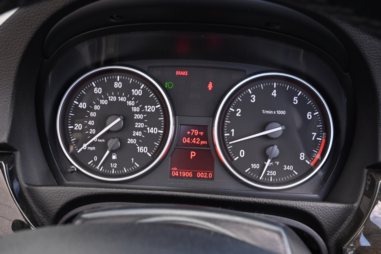 BMW 3 Series 328i Convertible 2009