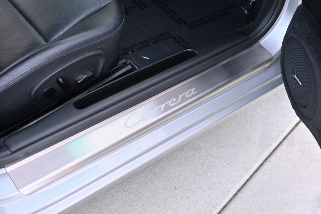 Porsche 911 Carrera  2002