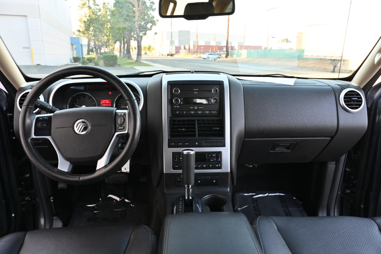 Mercury Mountaineer AWD 4dr Premier 2010
