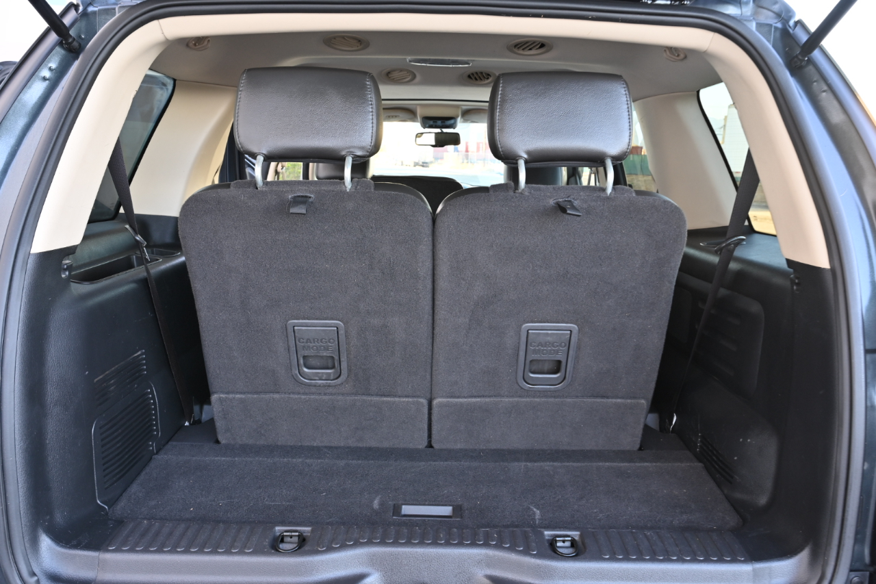 Mercury Mountaineer AWD 4dr Premier 2010