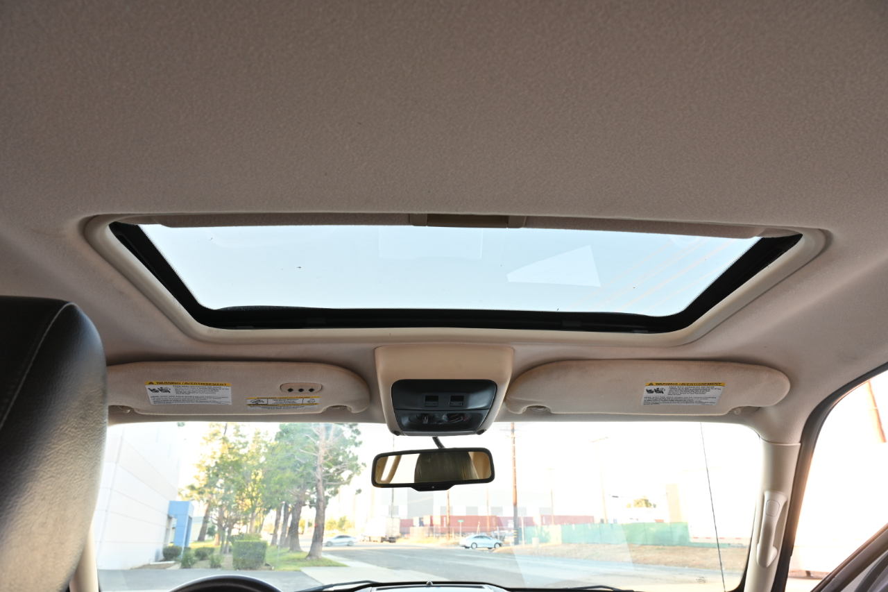 Mercury Mountaineer AWD 4dr Premier 2010