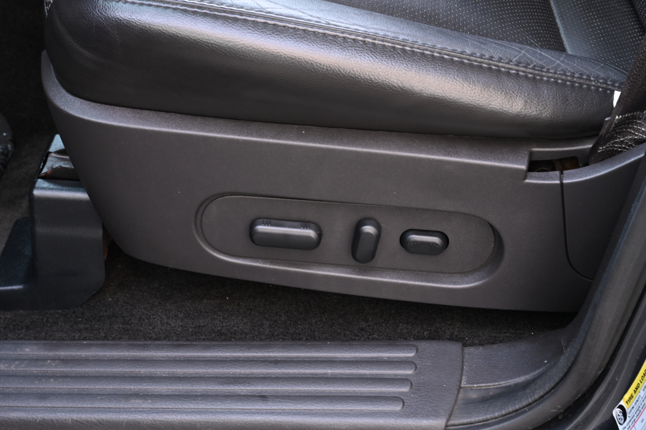 Mercury Mountaineer AWD 4dr Premier 2010