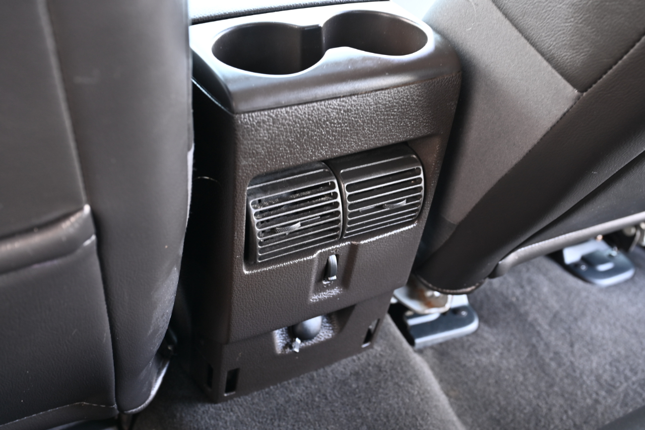 Mercury Mountaineer AWD 4dr Premier 2010