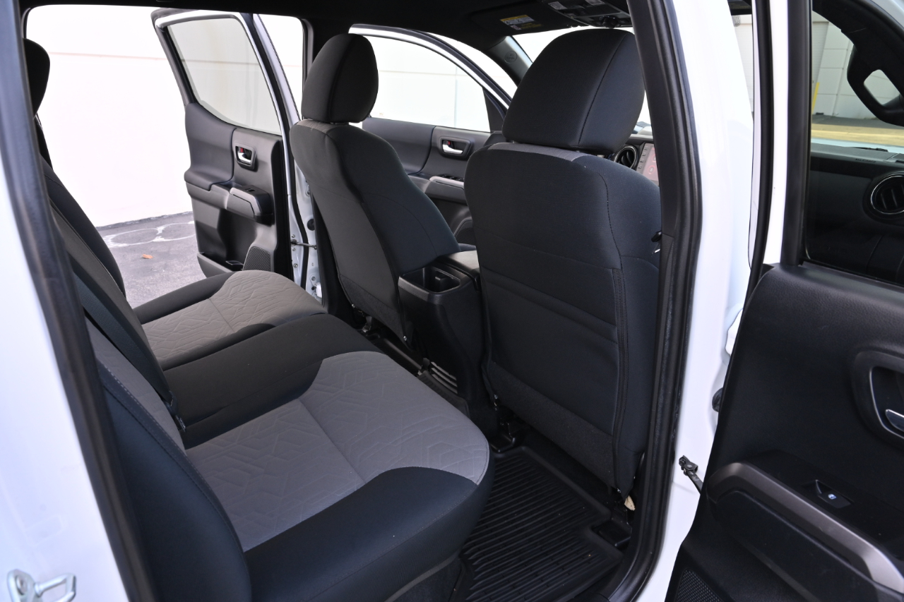 Toyota Tacoma 4WD  2021