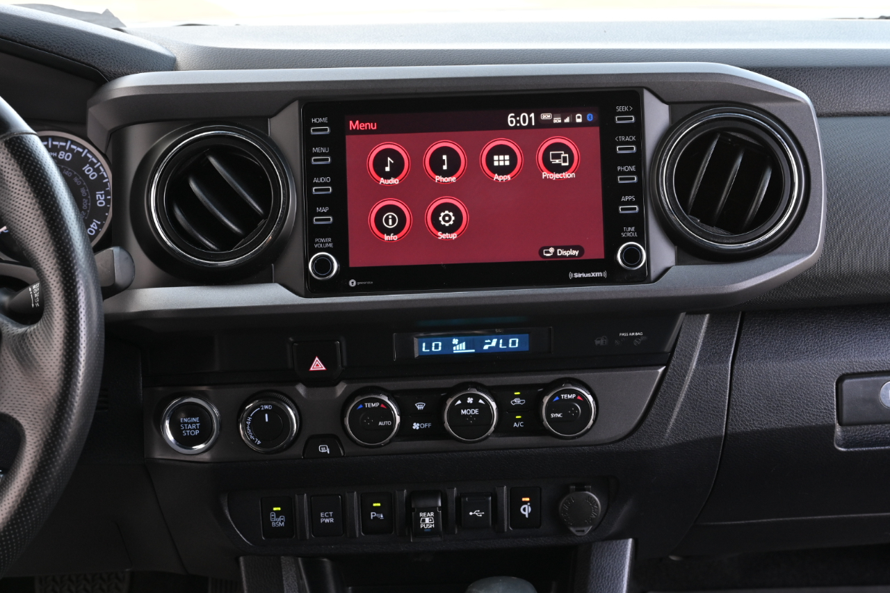 Toyota Tacoma 4WD  2021