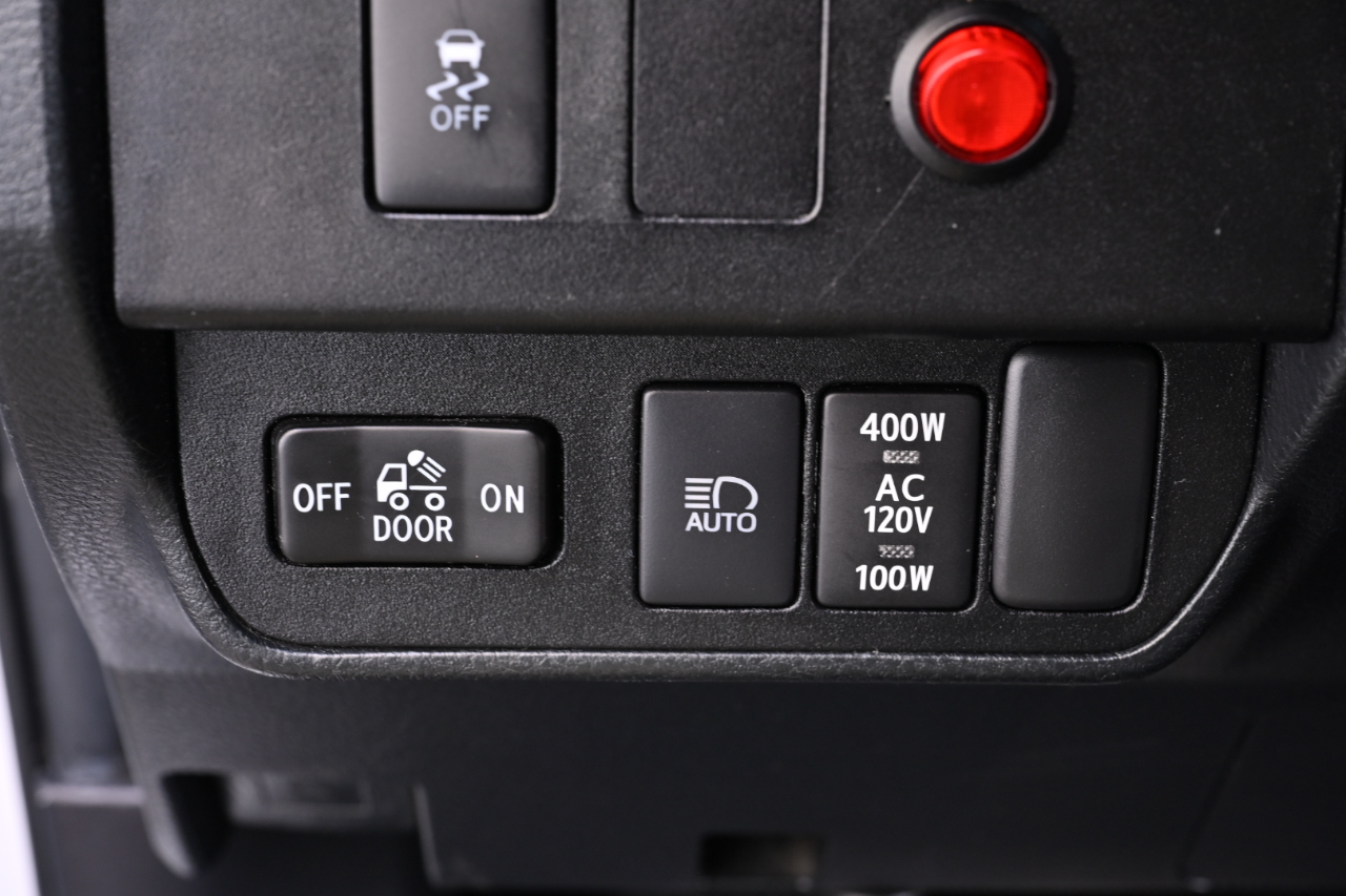 Toyota Tacoma 4WD  2021