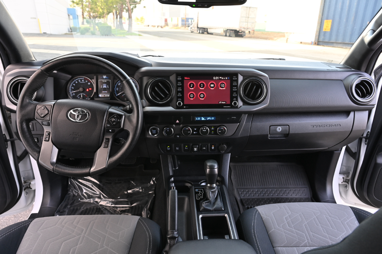 Toyota Tacoma 4WD  2021
