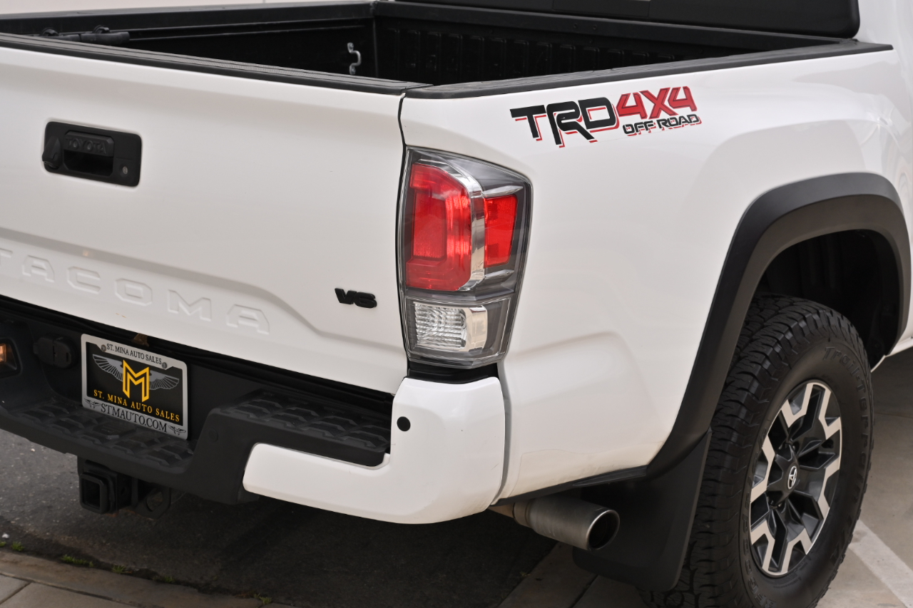 Toyota Tacoma 4WD  2021