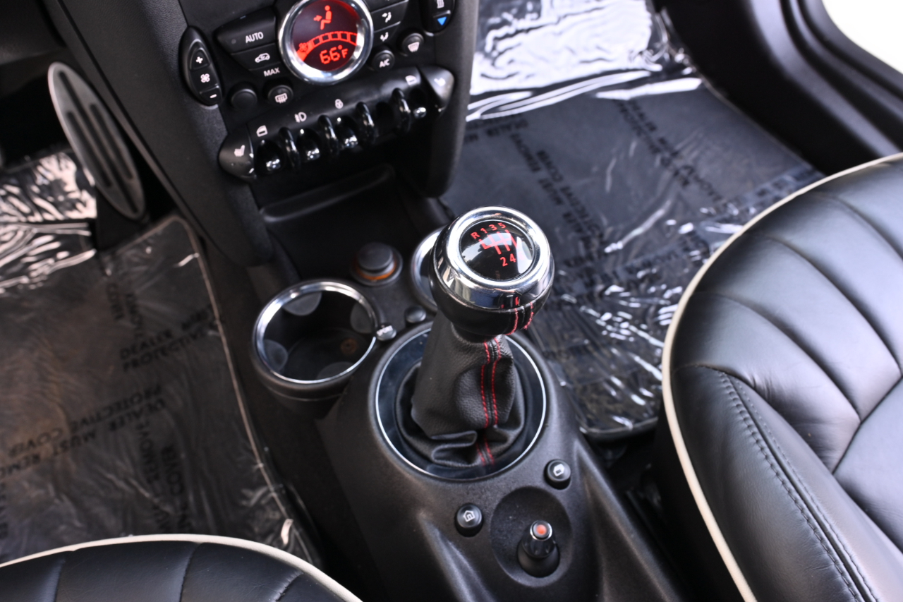 MINI Cooper Coupe  2012