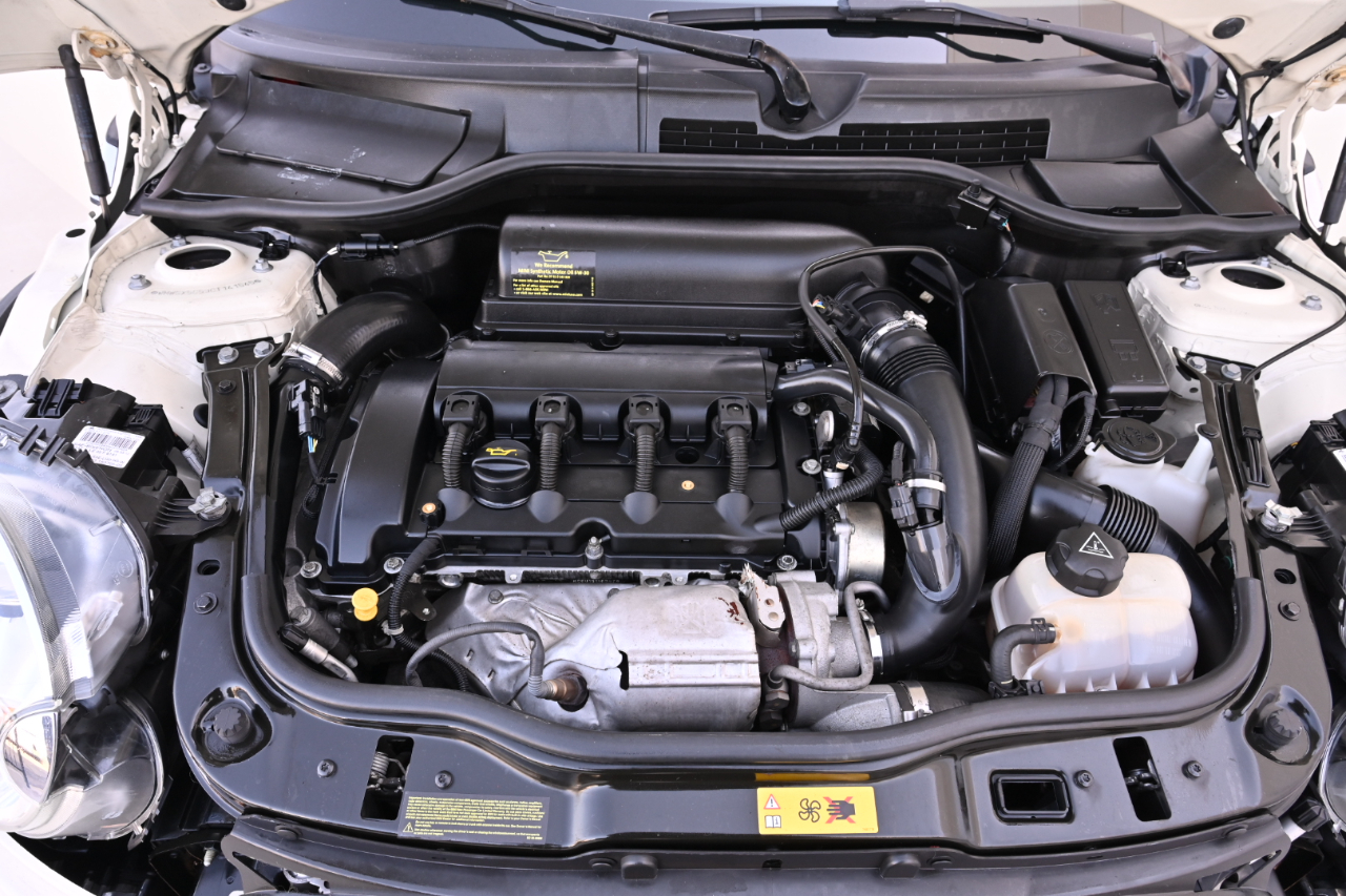 MINI Cooper Coupe  2012