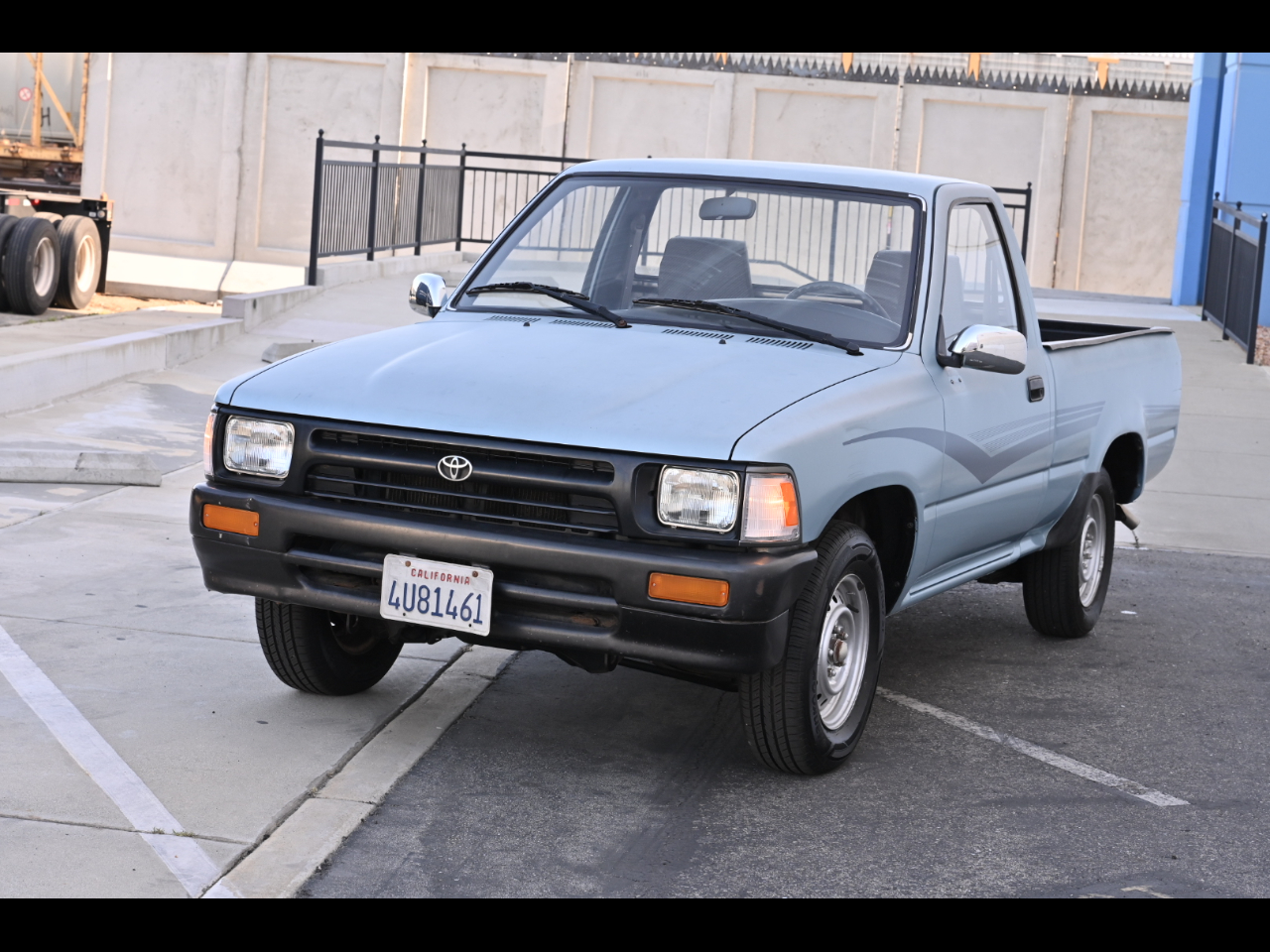 1993 Toyota 2WD Pickups Reg Cab 2.4L I4 Manual