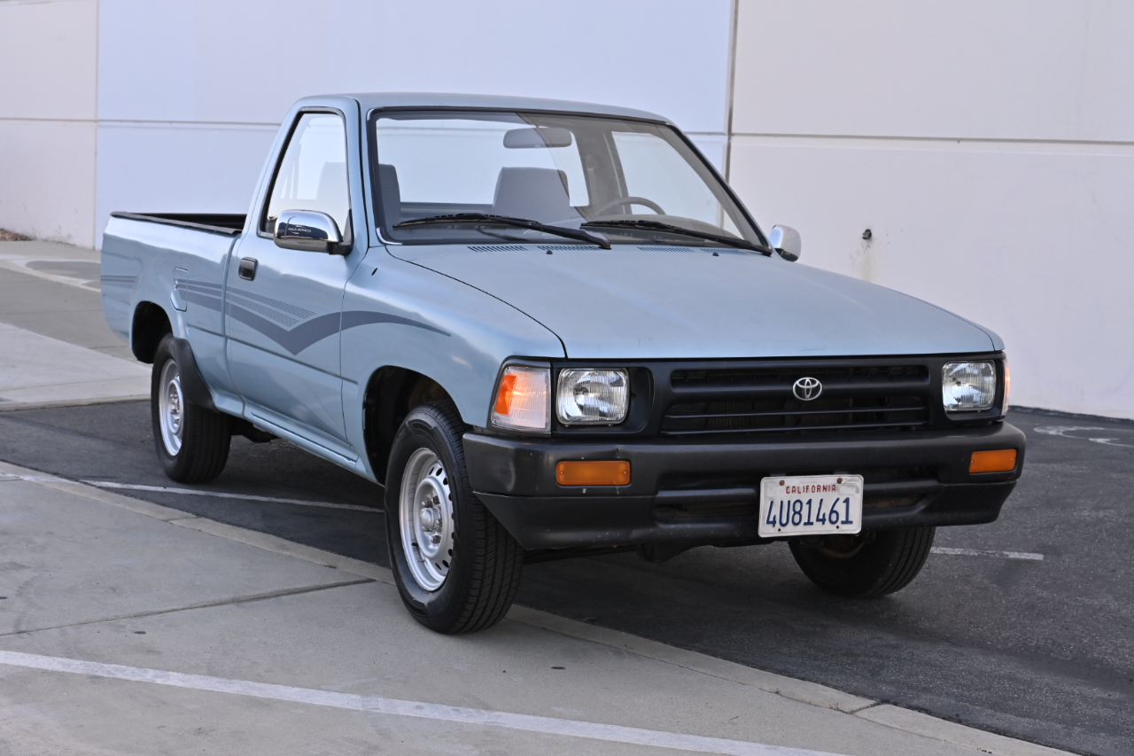 Toyota 2WD Pickups Reg Cab 2.4L I4 Manual 1993