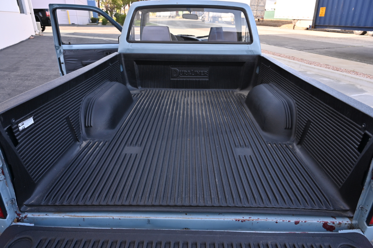 Toyota 2WD Pickups Reg Cab 2.4L I4 Manual 1993