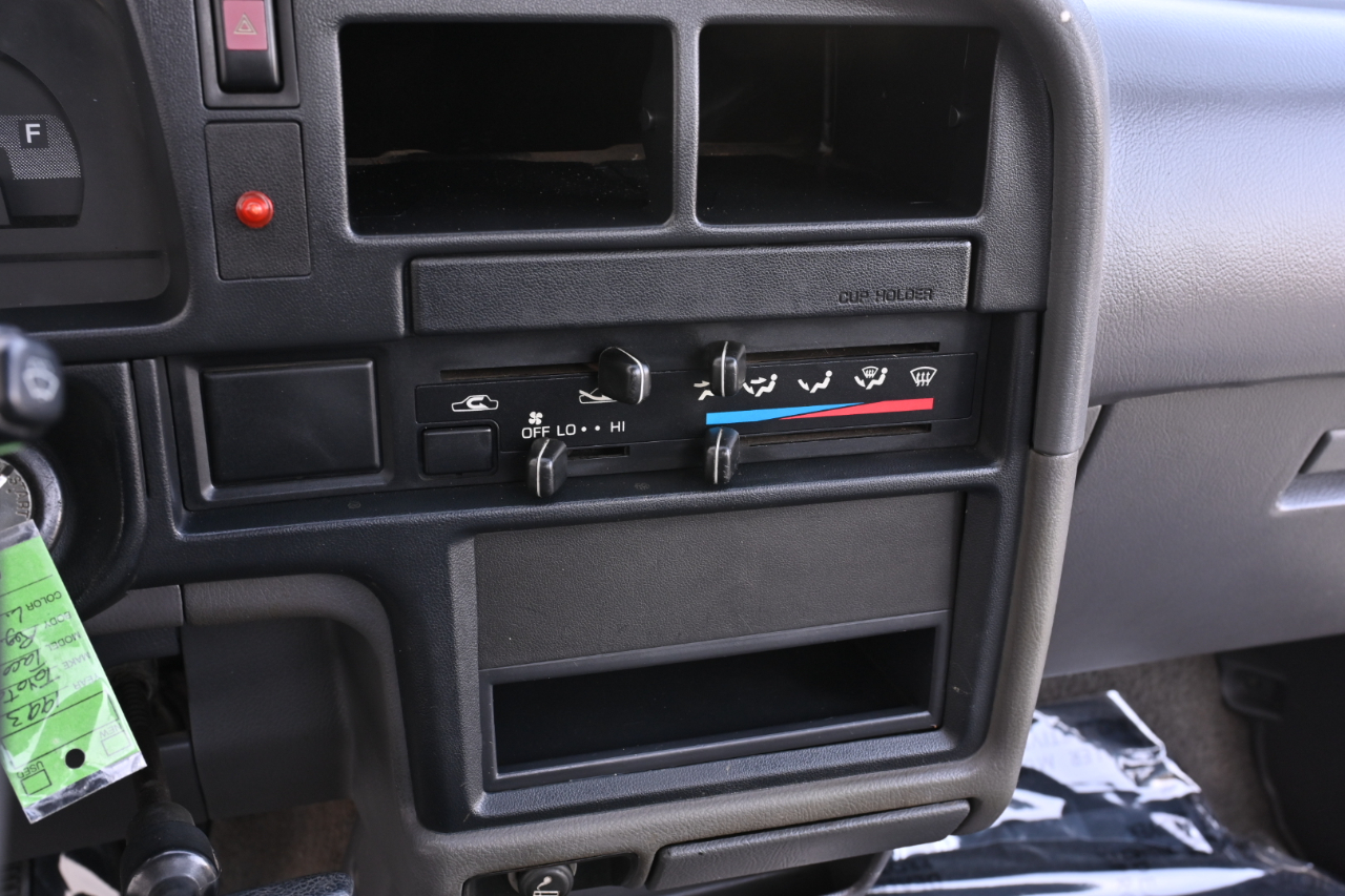 Toyota 2WD Pickups Reg Cab 2.4L I4 Manual 1993