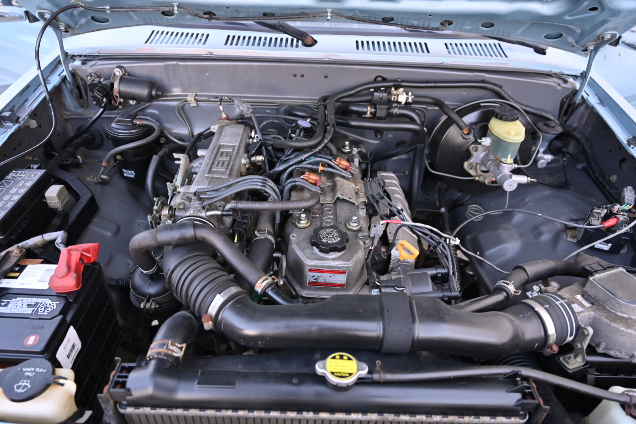 Toyota 2WD Pickups Reg Cab 2.4L I4 Manual 1993