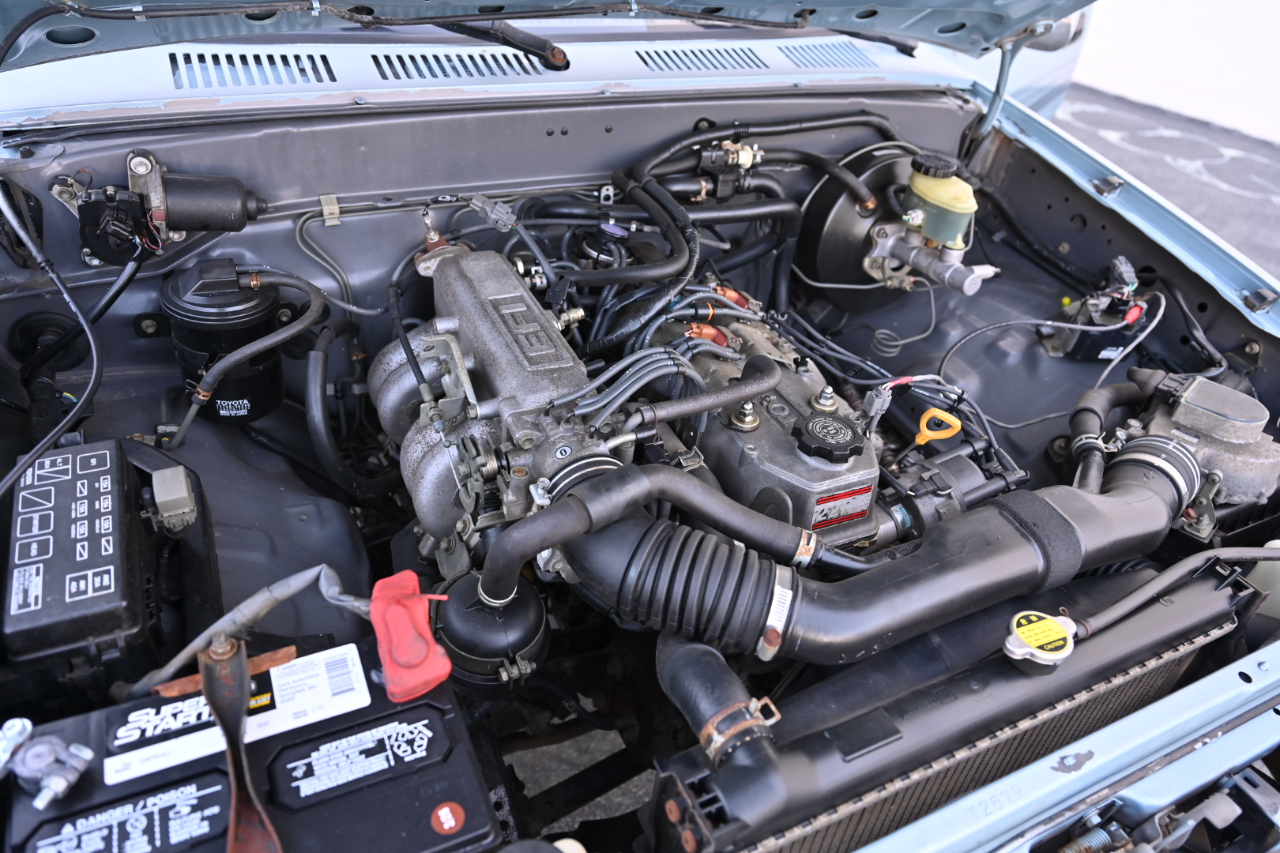 Toyota 2WD Pickups Reg Cab 2.4L I4 Manual 1993