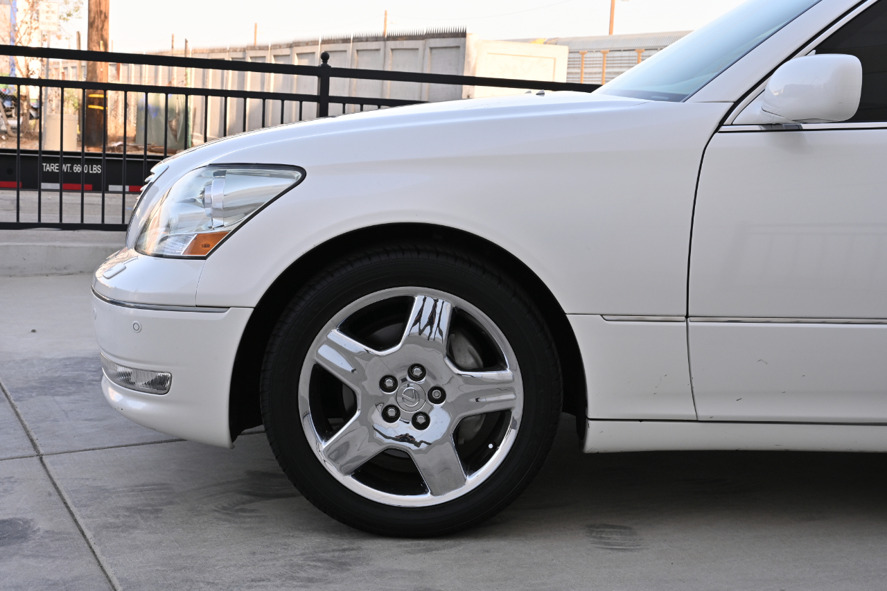Lexus LS 430  2005