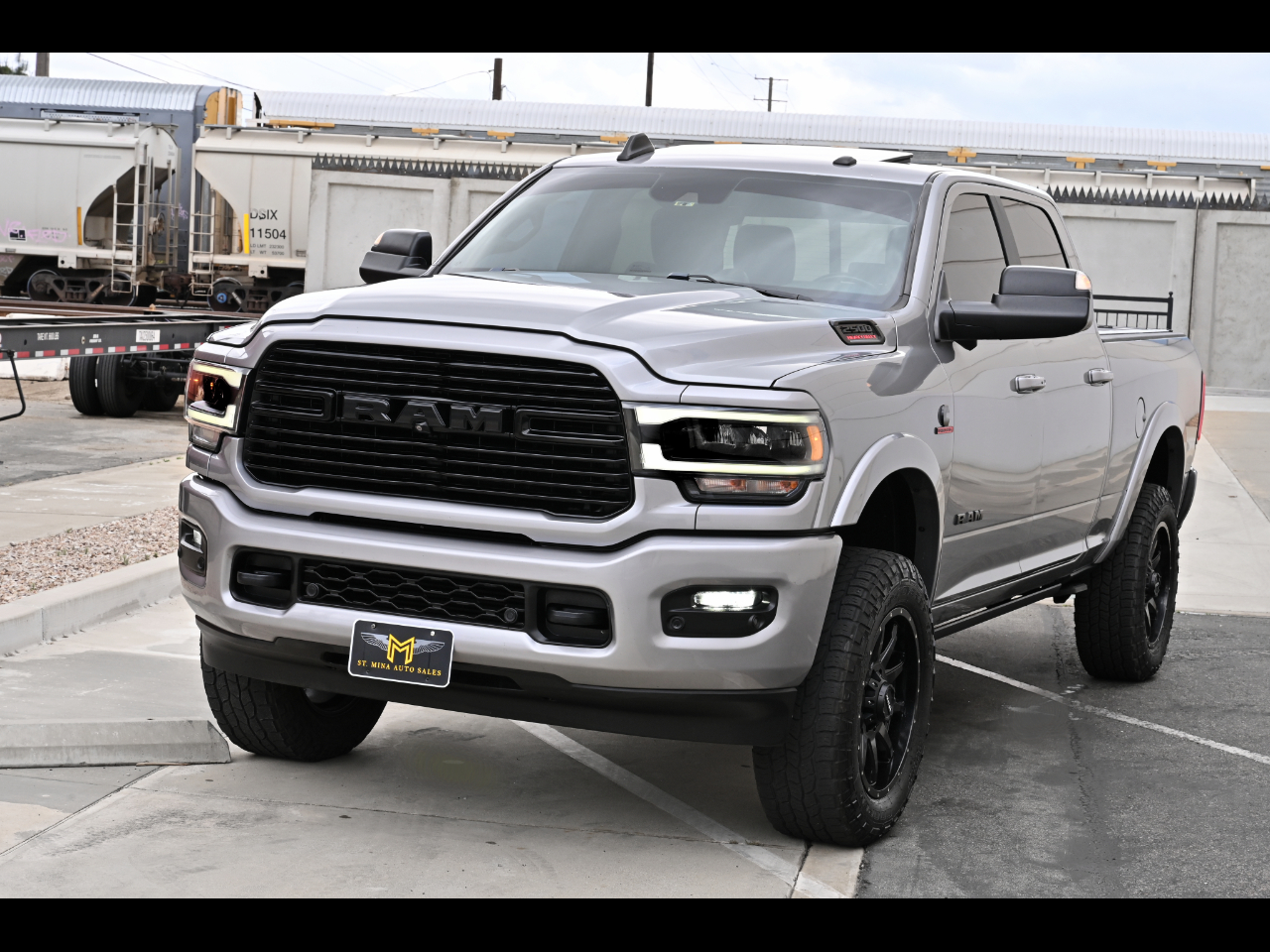 2019 RAM 2500 Laramie 4x4 Crew Cab