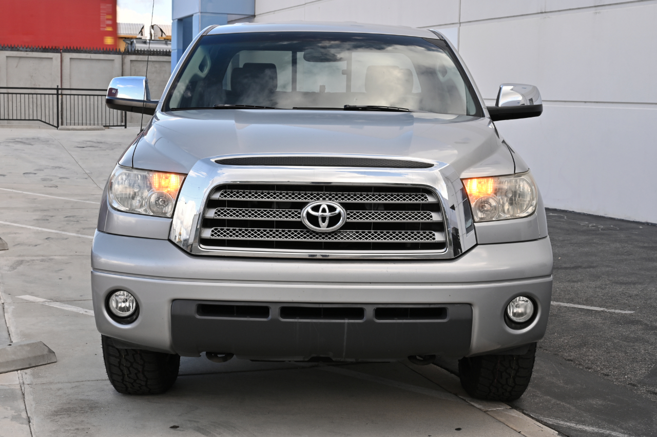 Toyota Tundra Limited Double Cab 5.7L 4WD 2007