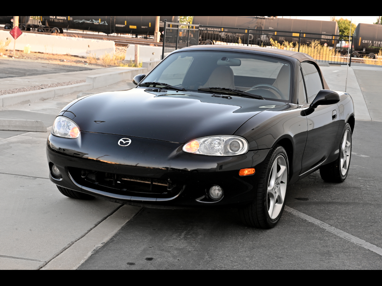 2001 Mazda MX-5 Miata LS Convertible
