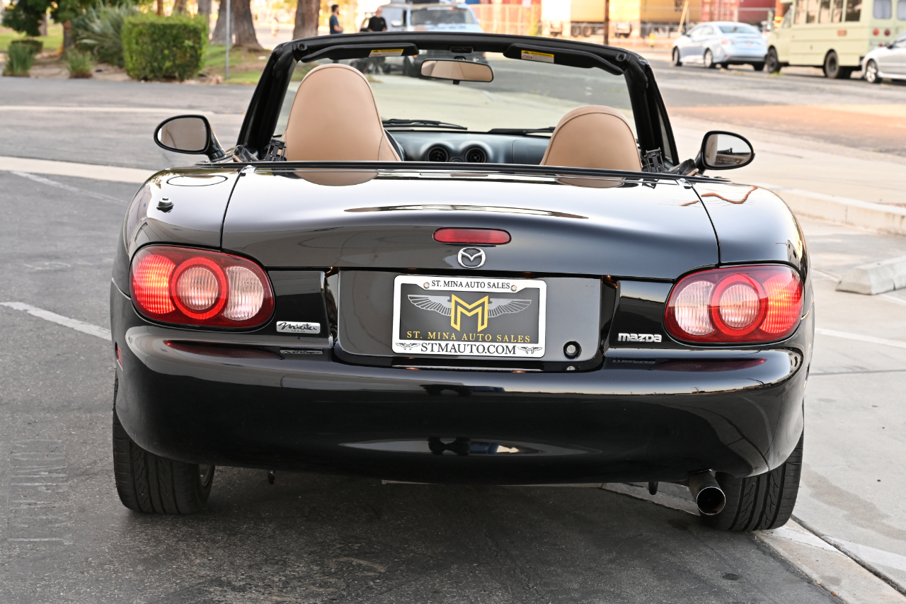 Mazda MX-5 Miata  2001