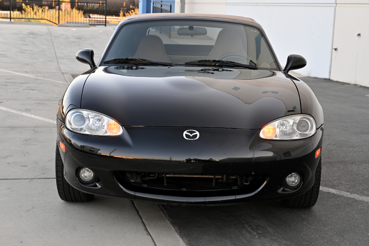 Mazda MX-5 Miata  2001