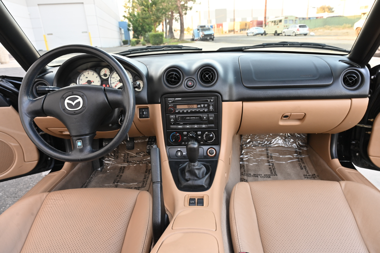 Mazda MX-5 Miata  2001