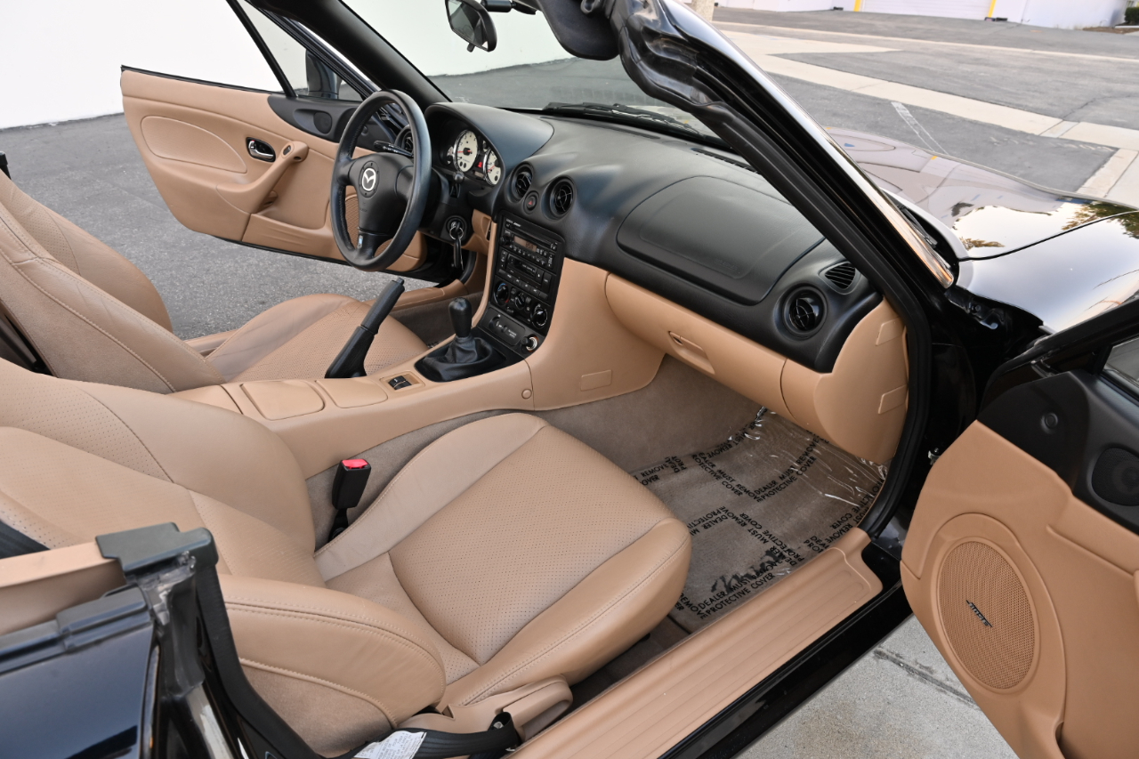 Mazda MX-5 Miata  2001