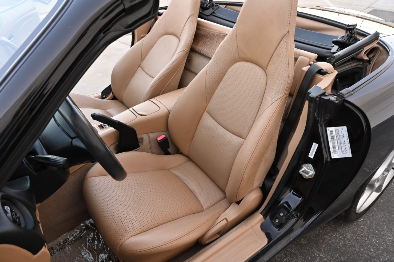 Mazda MX-5 Miata  2001